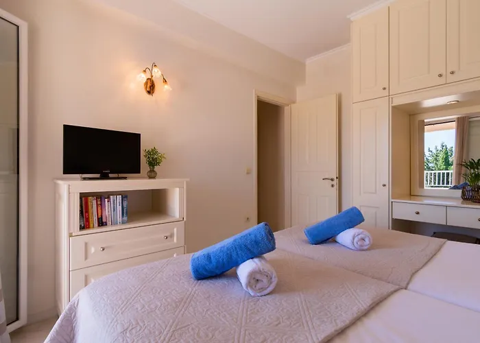 Villa Olympic Azure Dasziá